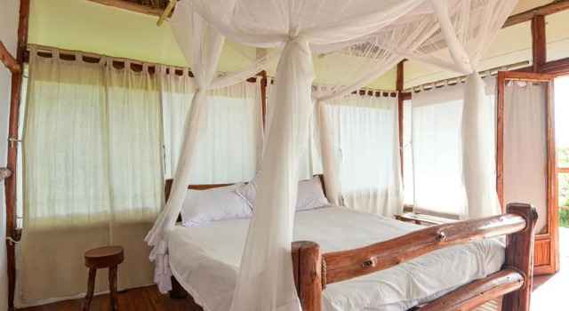 Шале Kazinga Wilderness Safari Camp