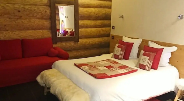 Семейное шале с видом на сад Les Chalets de Maramour