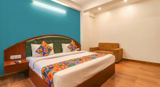 Номер Deluxe FabHotel Lime Tree - Nr Yashobhoomi Convention Centre
