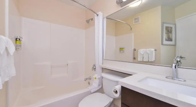 Люкс Candlewood Suites Austin-Round Rock by IHG