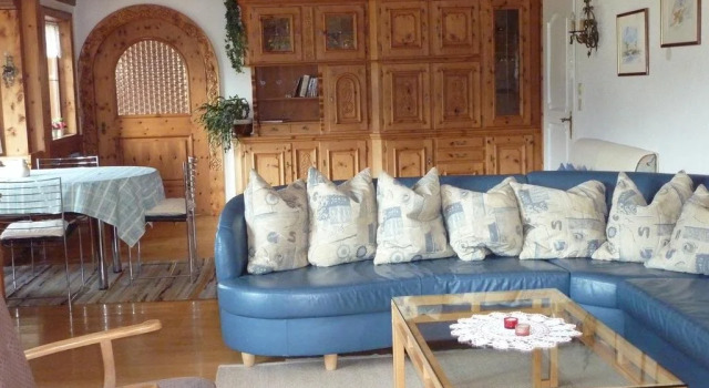 Ferienhaus Meusburger, Rezerwuj Hotel Hotele w Bregenzerwald z parkingiem, Parking