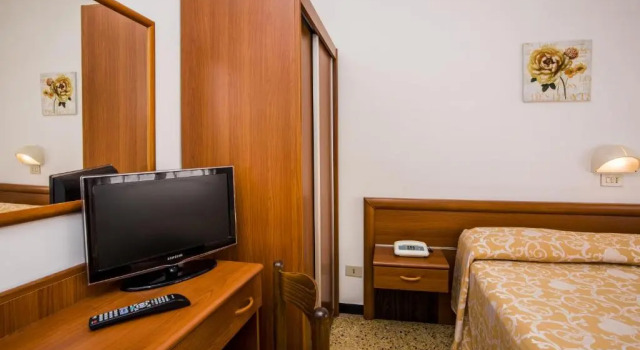 Номер Standard Hotel Costa Azzurra -Free Parking - Easy Stay -Spotorno