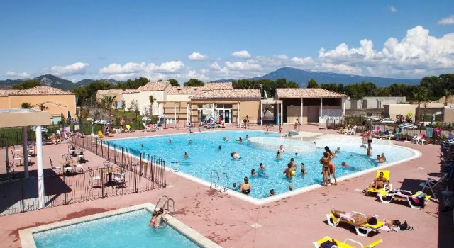 Résidence Club mmv AUBIGNAN Les Demeures du Ventoux