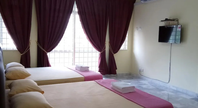 Семейный номер Standard с 2 комнатами с балконом Rose Condo@ Cocobay Beach Resort