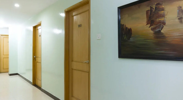 OYO 499 Hotel Umerkot Residency, Забронировать Отель Отели Корамангала с парковкой, Парковка
