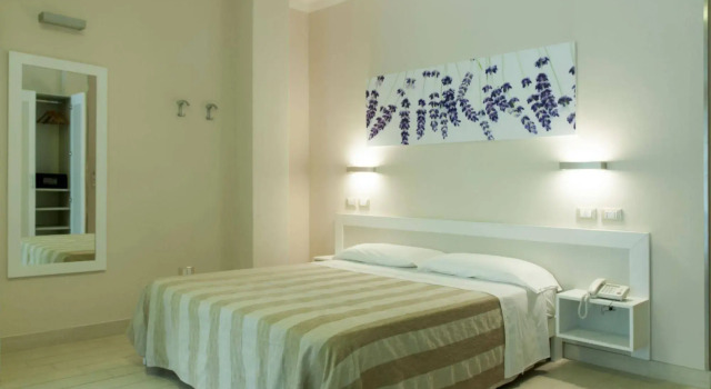 Hotel Elite, Забронировать Отель Отели Червия с завтраком, Завтраки