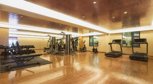 Jinyuan Hot Spring Hotel, Rezervasyon Otel Guangdong otoparklı oteller, Otopark