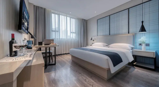 Номер Superior Echarm International Hotel Pazhou Convention and Exhibition Center Nanzhou Metro Station Branch