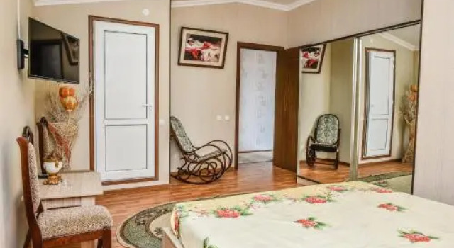Hotel S.R