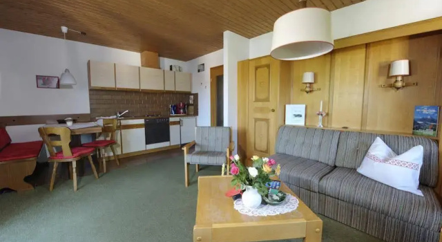 Gästehaus Frauendorf, Rezerwuj Apartament Hotele w Bawaria z parkingiem, Parking