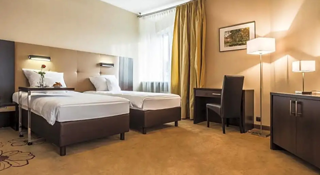 Номер Standard Hotel Victor Pruszków DeSilva