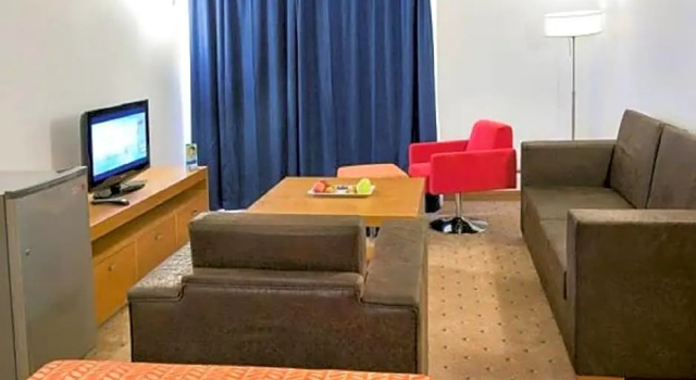 Люкс с 2 комнатами с балконом Park Inn by Radisson Abeokuta
