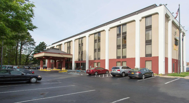 Best Western Plus Portsmouth-Chesapeake