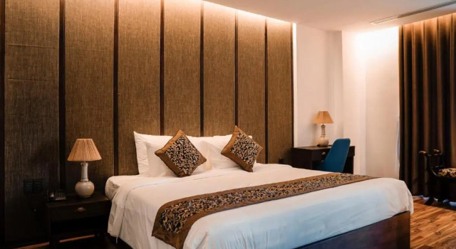 Двухместный номер Premium с видом на город Dong Duong Hotel & Suites - City Central - Afternoon Tea Inclusive