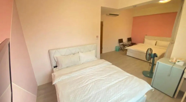 Четырёхместный номер Standard Blue Ocean B&B