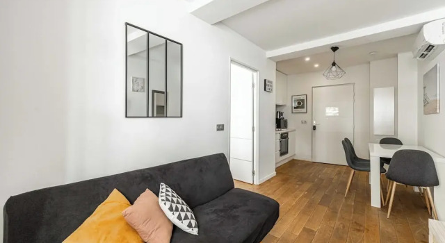 Cozy One Bedroom Apartment - Suquet Cannes, Забронировать Апартаменты/квартира Отели Канн с парковкой, рядом с Le Croisette Casino Barriere de Cannes, Парковка