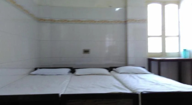 Hotel Ganesh Lodge, Забронировать Отель Отели штата Тамилнада с завтраком, Завтраки
