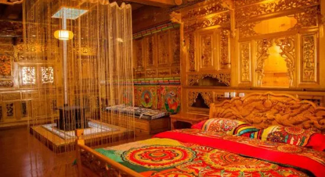 Deyang Mansion
