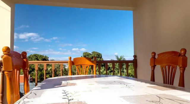House With 2 Bedrooms in Entre Deux, With Wonderful Mountain View, Pool Access, Enclosed Garden - 18 km From the Beach
