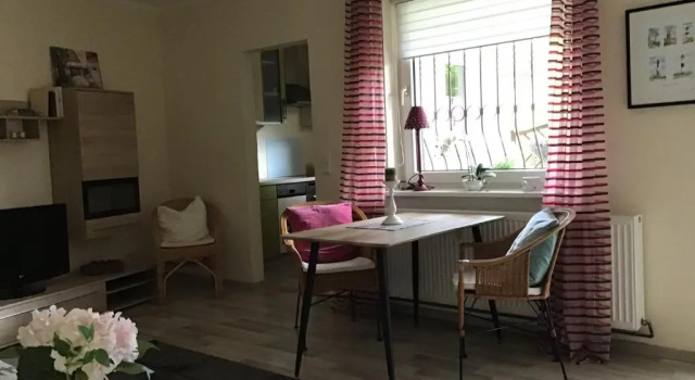 Ferienwohnung Holland 5a, Boek Hotel Luegde Teutoburg Forest