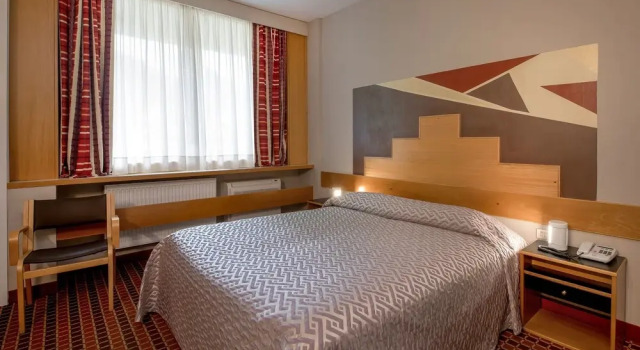 Двухместный номер Economy с балконом Hotel Santoli