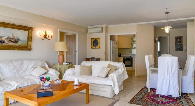IMMOGROOM - Huge terrace - Sea view - CROISETTE - AC, Забронировать Апартаменты/квартира Отели Канн с парковкой, рядом с La Californie, Парковка