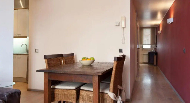 Enjoy Apartments Donna, Забронировать Апартаменты/квартира Отели Барселоны с парковкой, рядом с Оспиталь Клиник, Парковка