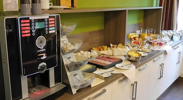 Номер Standard Ruhrstadtarena Hotel