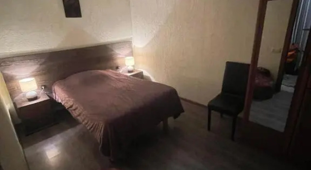 Коттедж с 4 комнатами Location Lanchvali