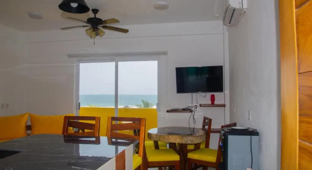 Семейный номер Standard Hotel Happy Beach