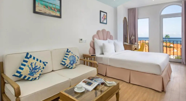 Студия Adaline Hotel & Apartment