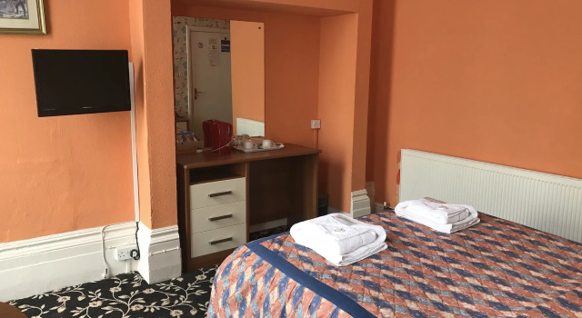 Andorra Guest Accommodation, Забронировать Гостевой дом Брайтон-энд-Хов 
