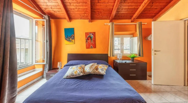 CasaViva - Casa Vacanze ad Albenga via Roma, Забронировать Отель Альбенга Ривьера-делле-Пальме