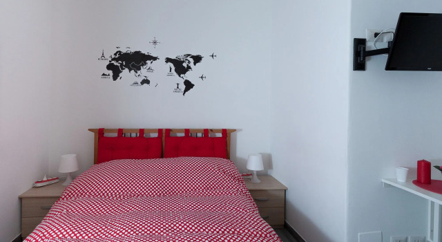 B&B Easy, Prenota Bed & breakfast Aventino Roma, vicino a Cimitero Acattolico