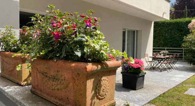 Апартаменты My humble house -Appartamento in villa con vista lago
