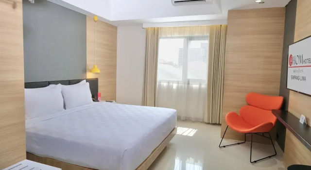 Deluxe double chambre @Hom Semarang Simpang Lima
