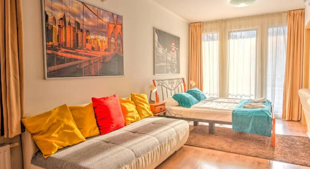 Studio Central Capital Apartments