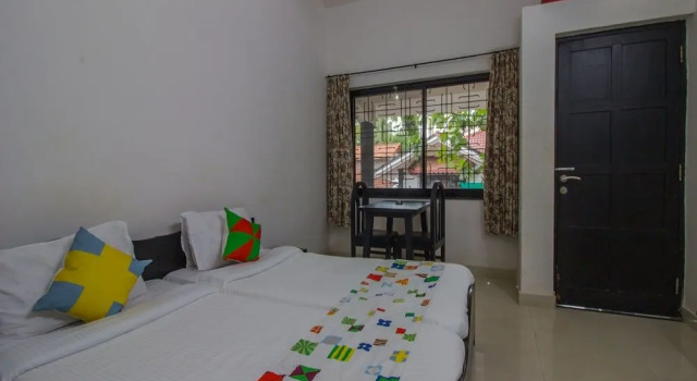 OYO 15774 Home Modern Studio Hill View Anjuna