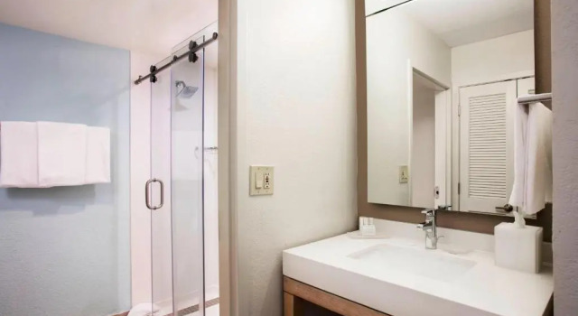 Номер Standard Courtyard by Marriott Fort Lauderdale Coral Springs