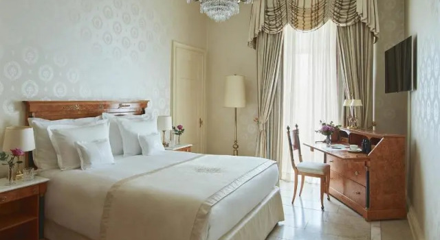 Двухместный номер Classic с видом на город Grand Hotel National Luzern