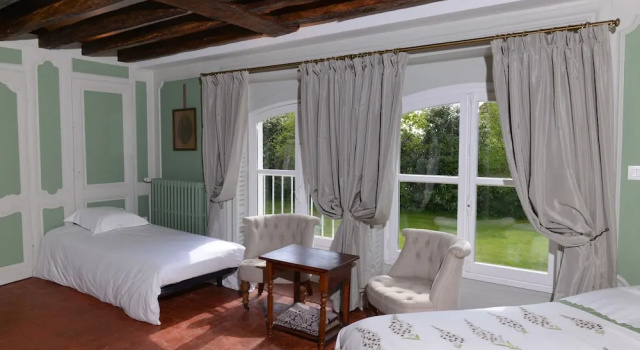 Chateau du Bois de la Lune, Book Hotel Louviers 