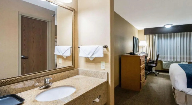 Номер Standard Comfort Inn Green River National Park Area