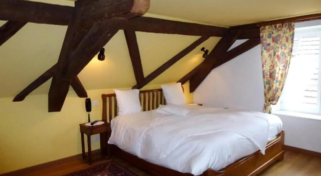 Hôtel-Résidence La Cour du Bailli, Rezervovat Hotel 3hvězdičkové hotely v Bergheim, 3*