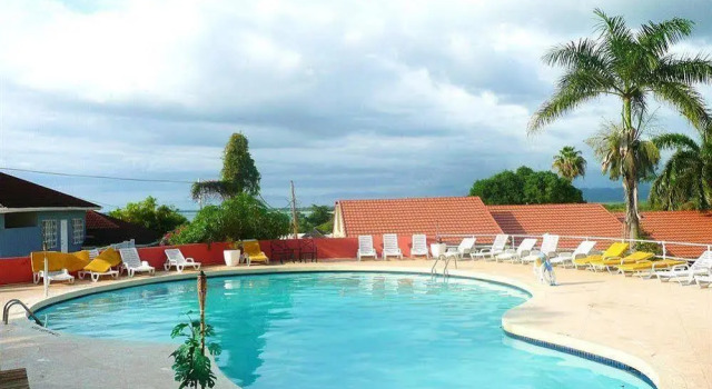 Caribbean Sunset Resort Hotel, Rezervovat Lázně / Resort Hotely v Negril s bazénem, Bazén
