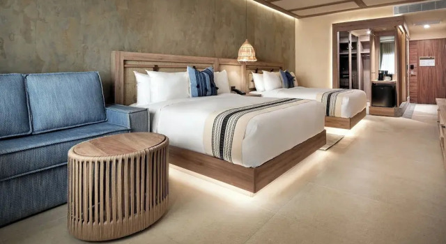 Четырёхместный номер Premium Hotel Indigo Playa Del Carmen by IHG