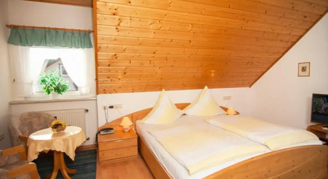 Апартаменты Hotel Ursula Garni
