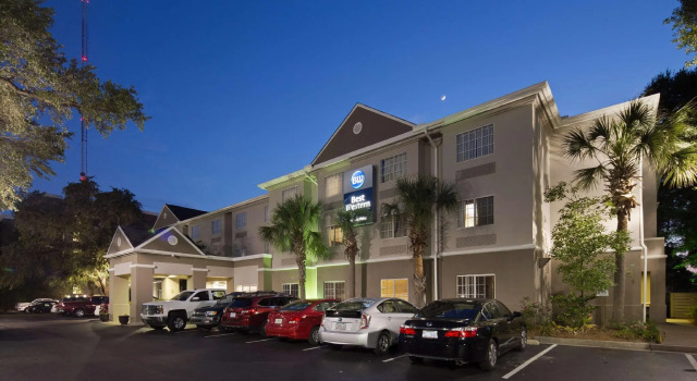 Номер Standard Best Western Patriots Point