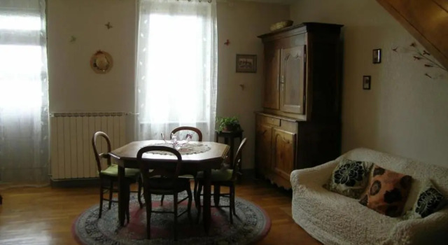 Gîte Verneix, 4 pièces, 6 personnes - FR-1-489-133, Book Hotel Verneix Allier