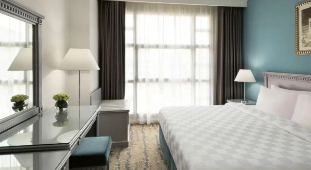 Двухместный номер Classic Anwar Al Madinah Mövenpick