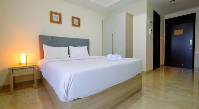Modern Studio at Menteng Park Apartment, Забронировать Апартаменты/квартира Отели Джакарты с бассейном, рядом с Парк Таман Суропати, Бассейн